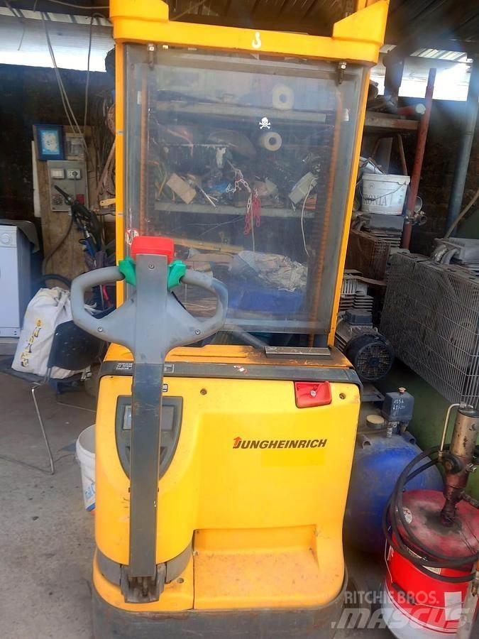 Jungheinrich ECJ16 Hand pallet truck