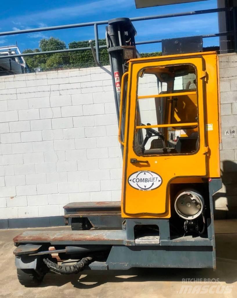 Combilift C4000 Sideloaders