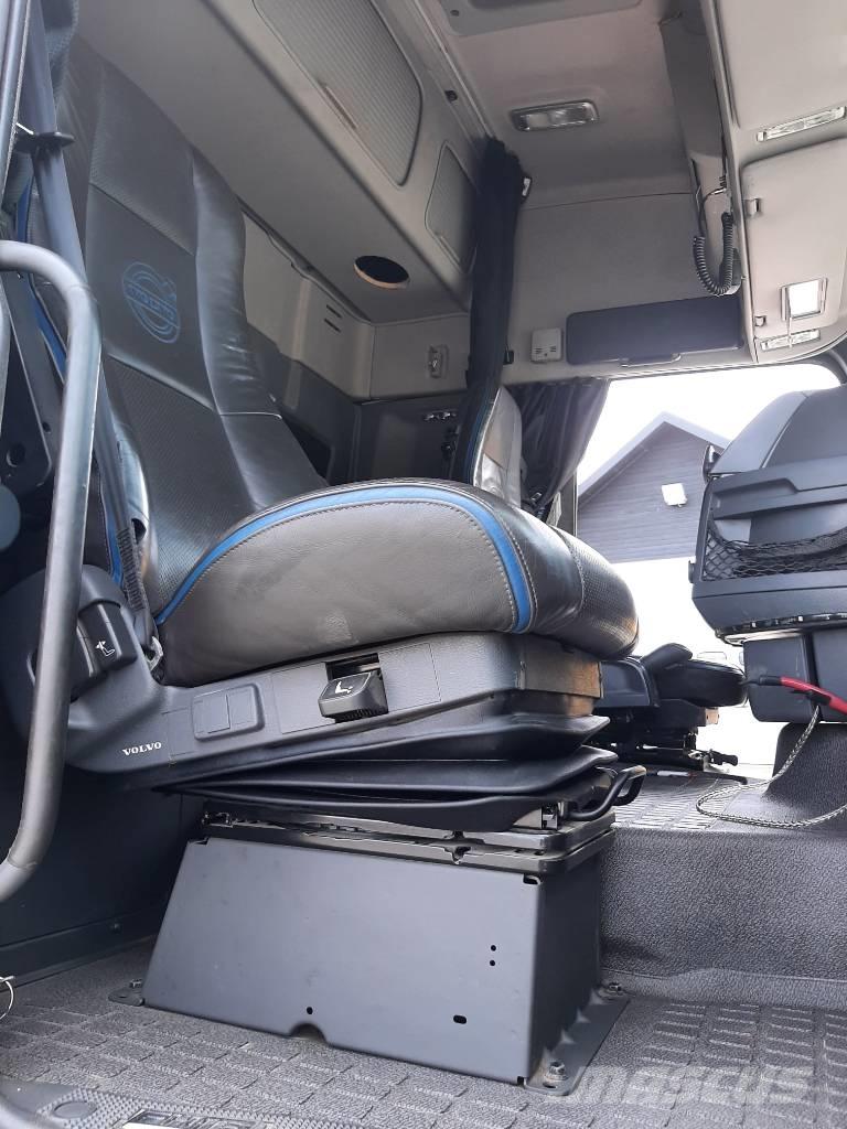 Volvo FH 16 Timber trucks