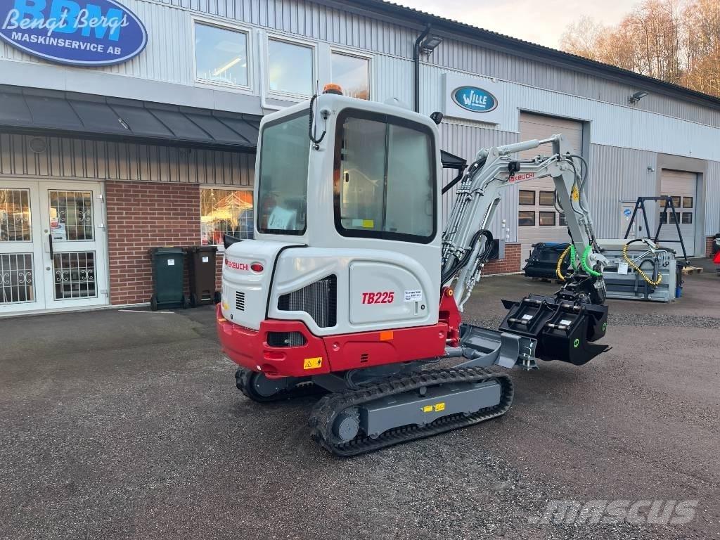 Takeuchi TB 225 Mini excavators < 7t (Mini diggers)