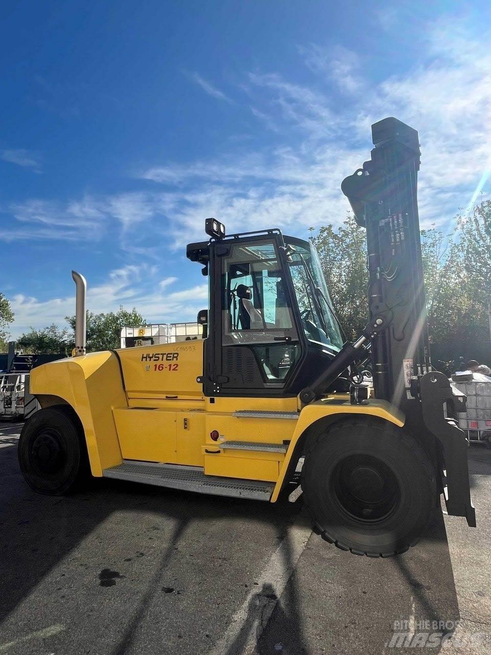 Hyster H16XD12 Diesel trucks