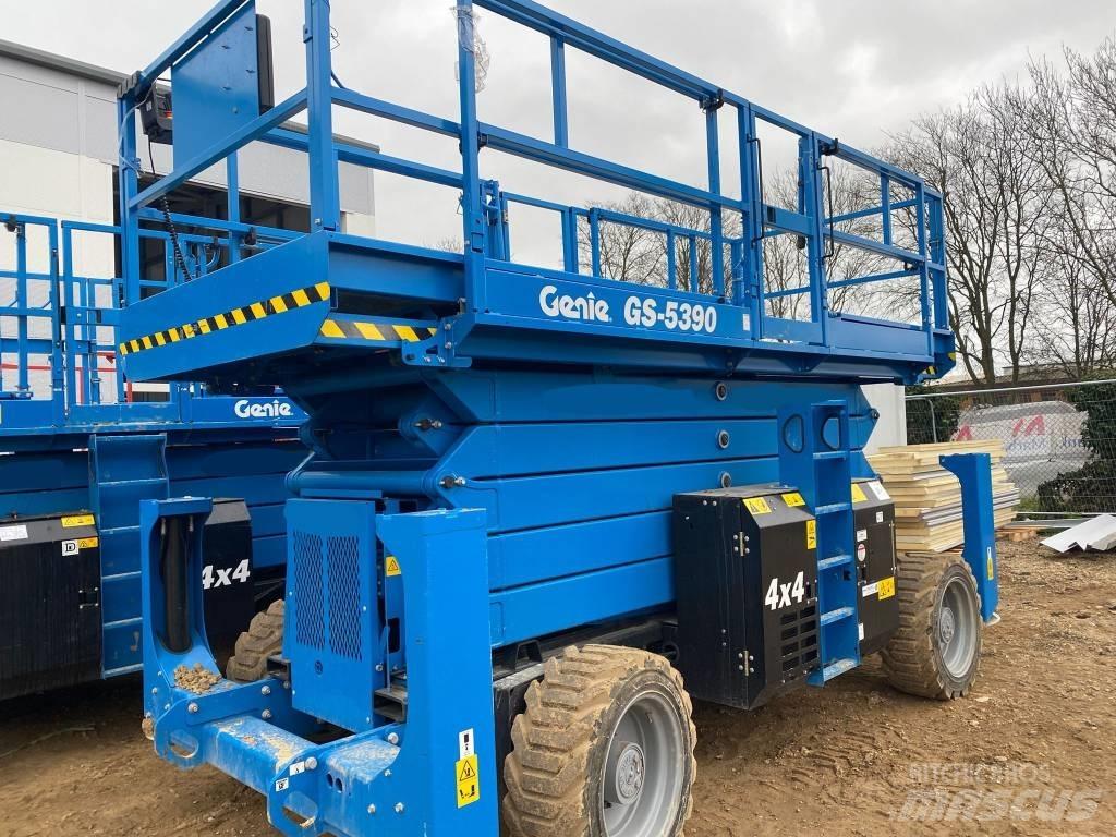 Genie GS 4390 RT Scissor lifts