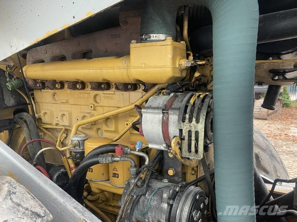 CAT CS 663 E Single drum rollers