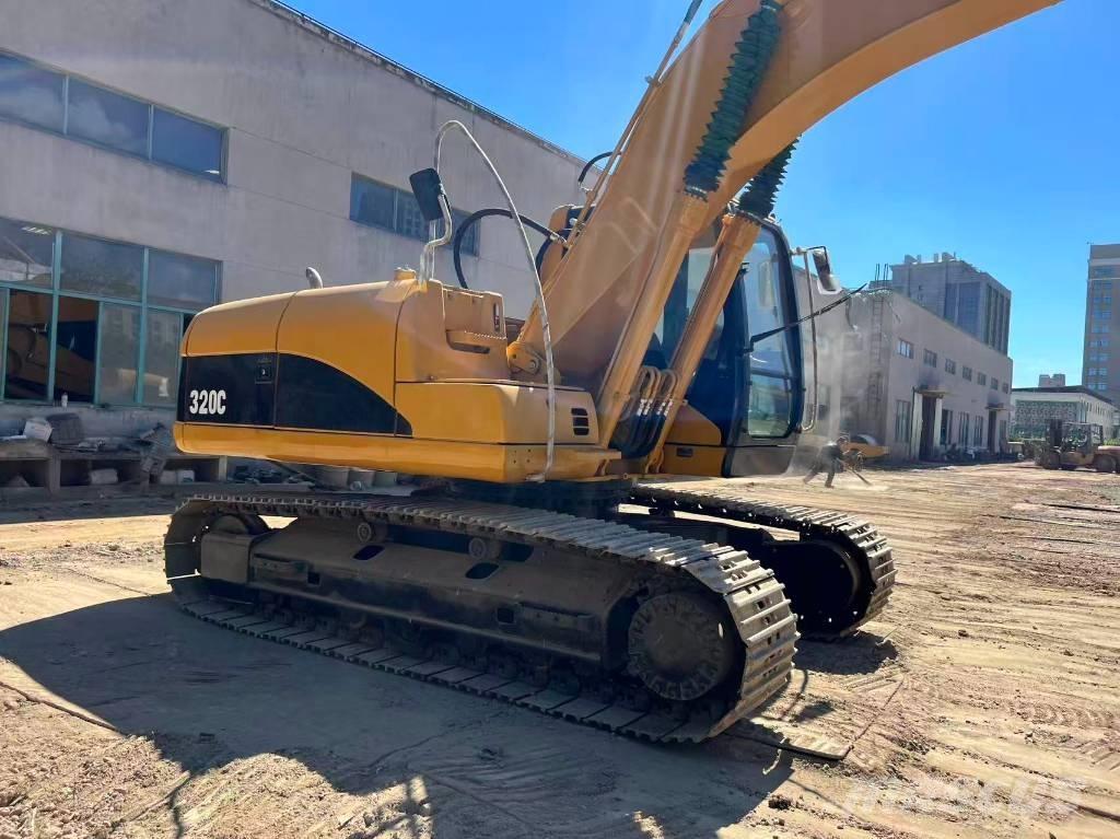 CAT 320 C L Crawler excavators