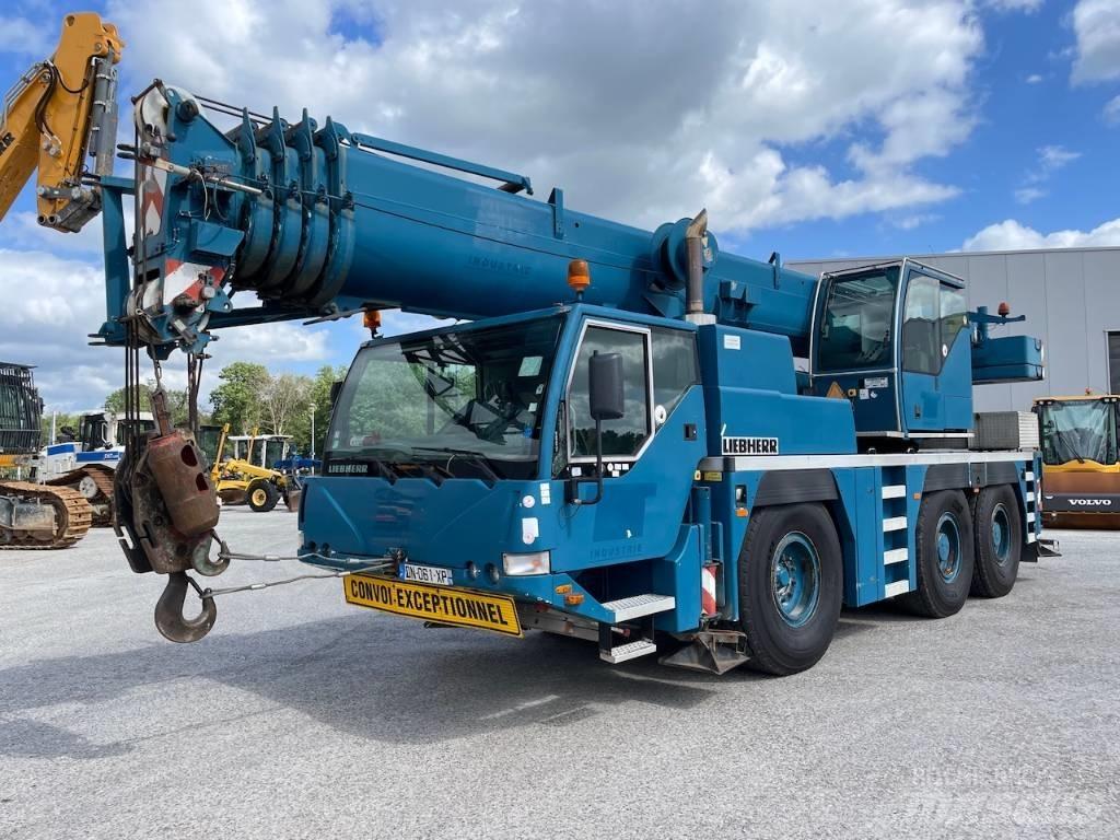 Liebherr LTM 1055-1 All terrain cranes