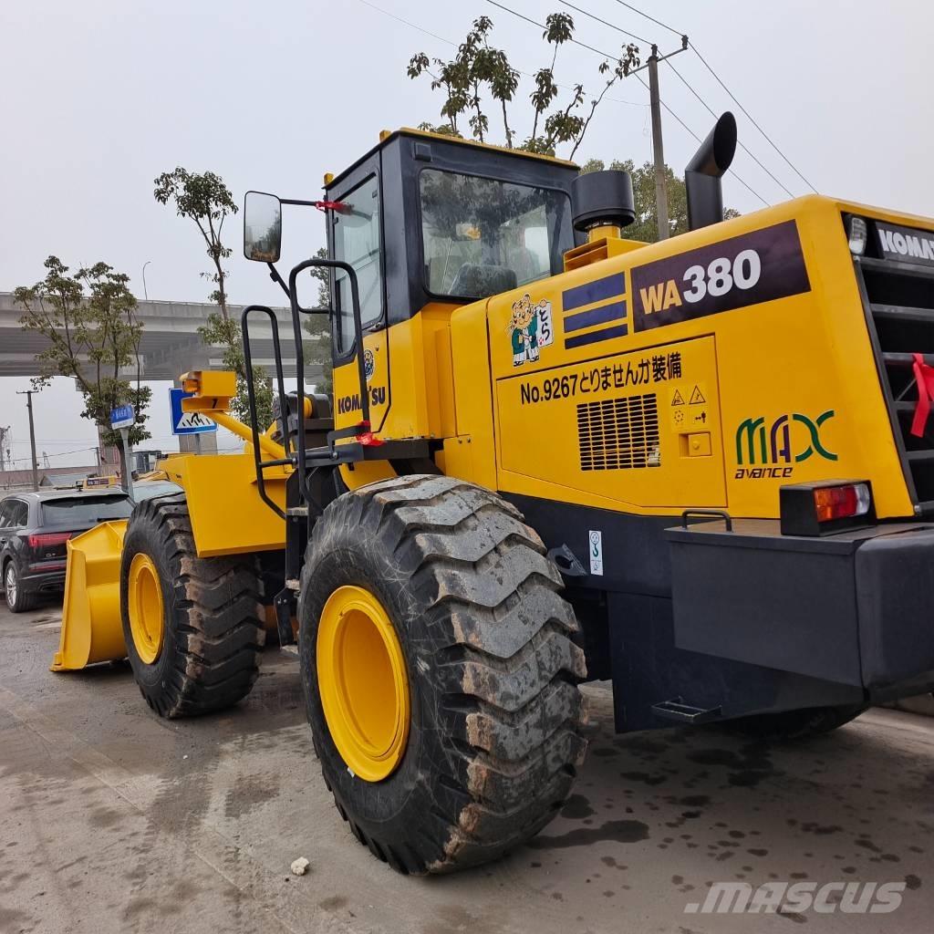 Komatsu WA 380 Wheel loaders