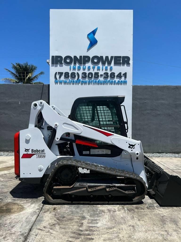 Bobcat T 590 Skid steer loaders