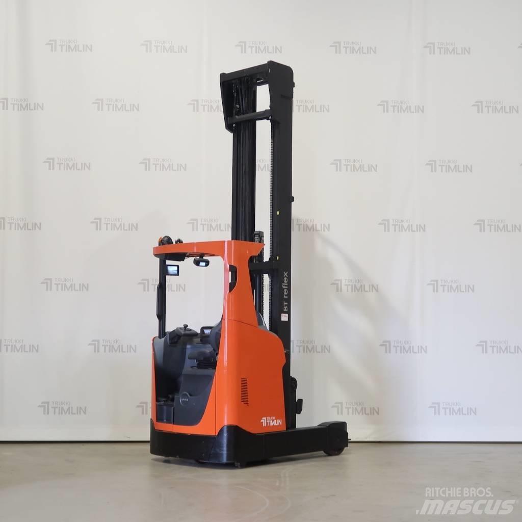 Toyota RRE200HC Reach trucks