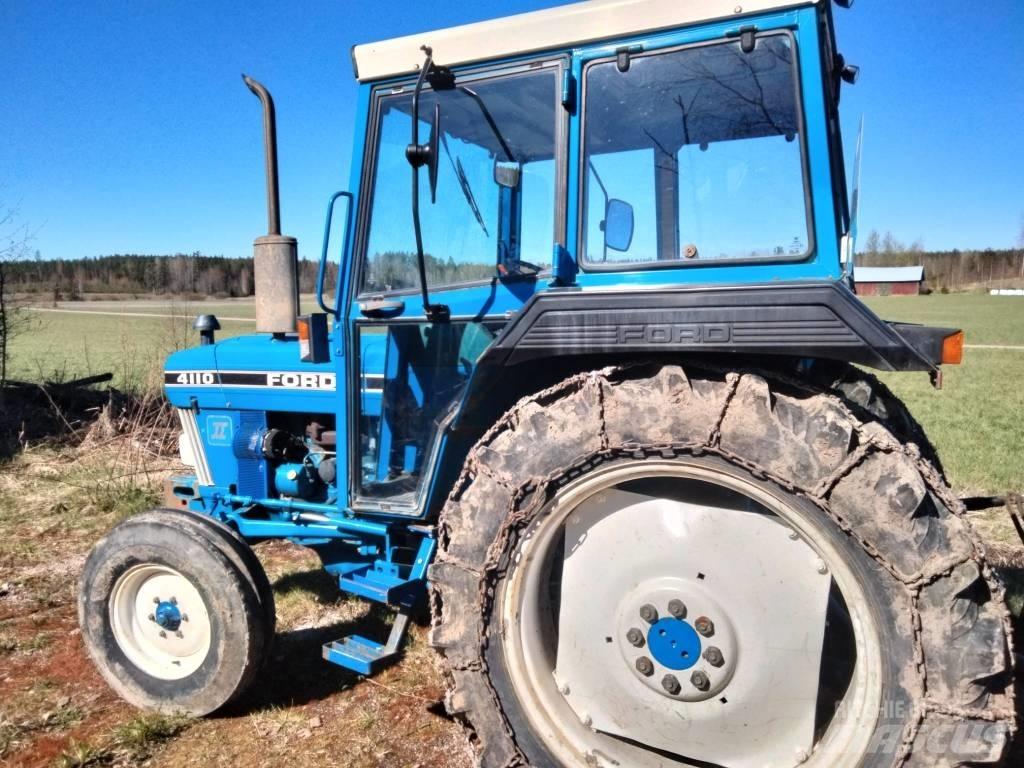 Ford 4110 Tractors