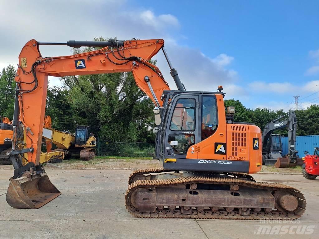 Doosan DX235LCR-5 Crawler excavators