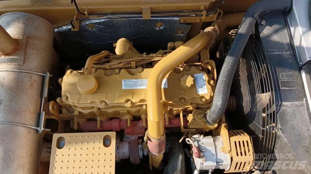 CAT 330D2L Crawler excavators
