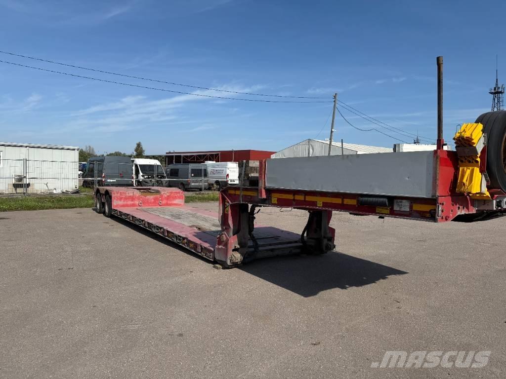 Faymonville Megamax Low loader-semi-trailers