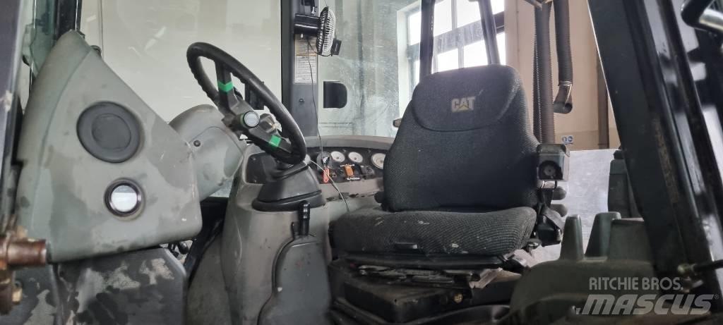 CAT 432 D Backhoe loaders