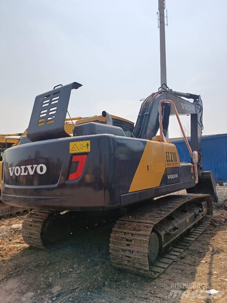 Volvo EC 210 Midi excavators  7t - 12t