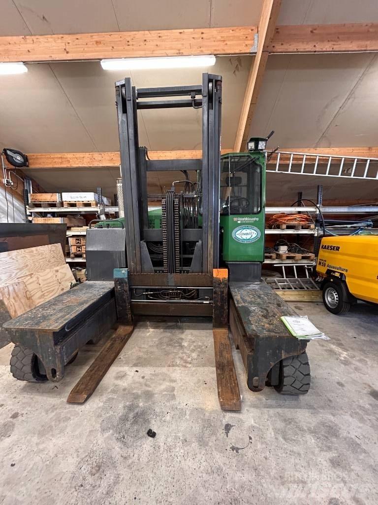 Combilift C 7000 4-way reach trucks