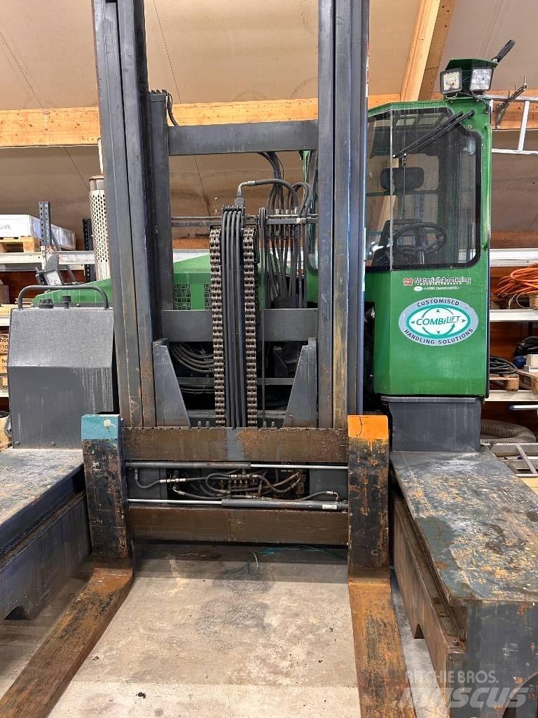 Combilift C 7000 4-way reach trucks