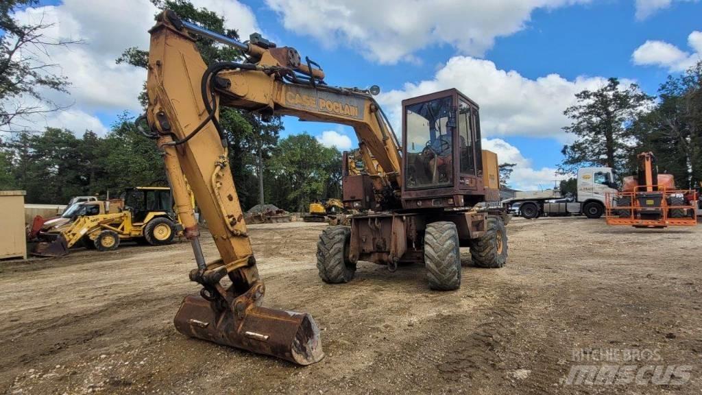 CASE 688 Wheeled excavators