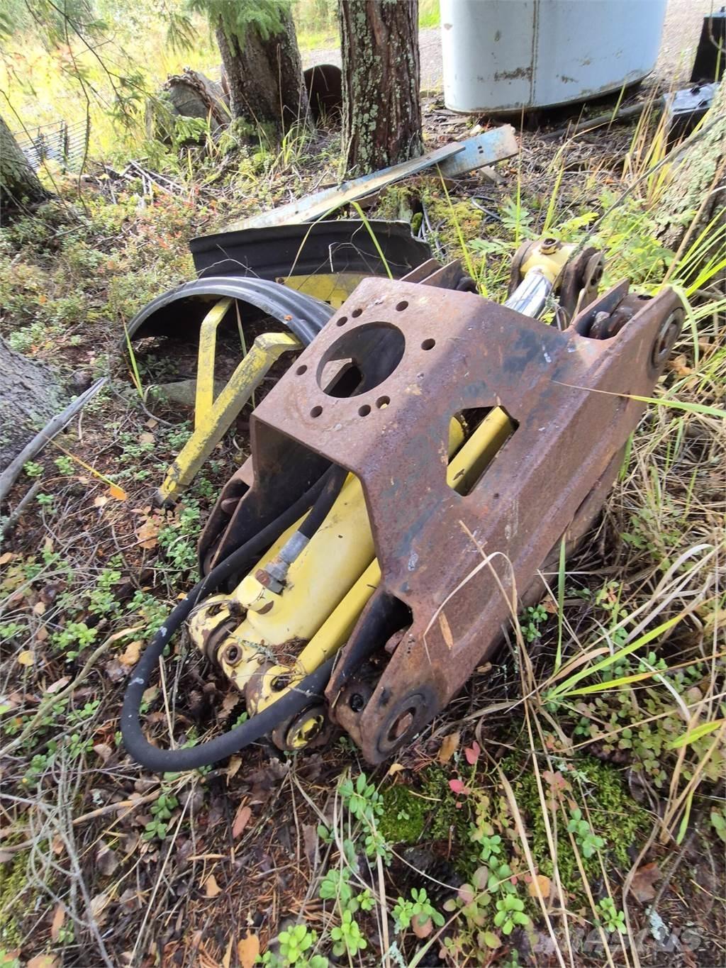  Puukoura 0,35 Grapples