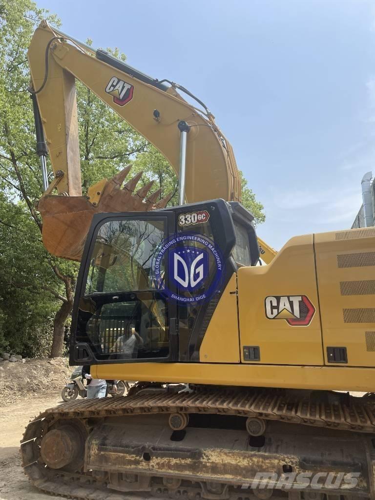 CAT 330 Midi excavators  7t - 12t