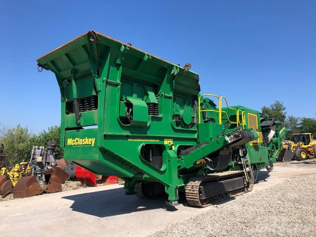 McCloskey I44R Mobile crushers