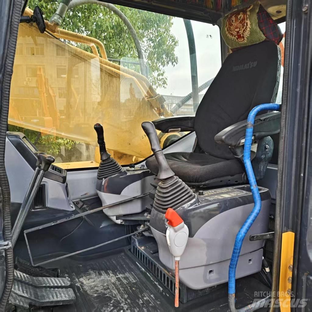 Komatsu PC 400-7 Crawler excavators