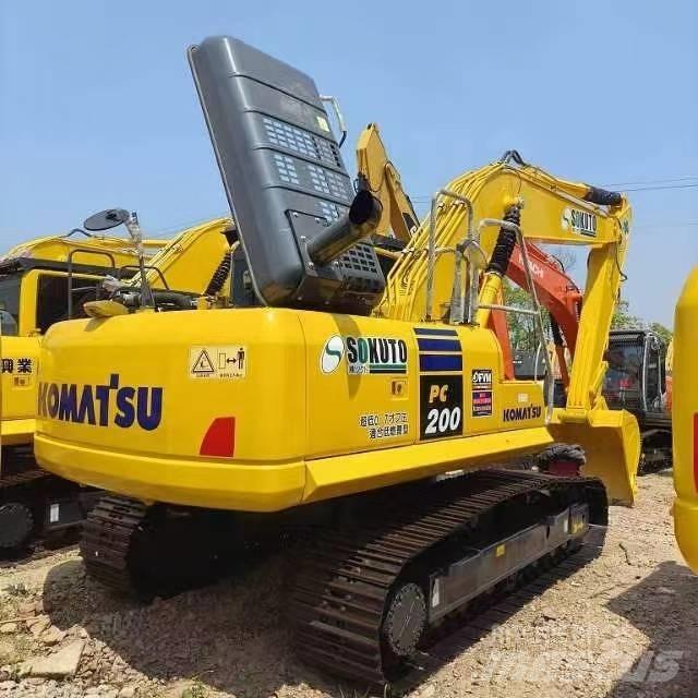Komatsu PC 200-8 Midi excavators  7t - 12t