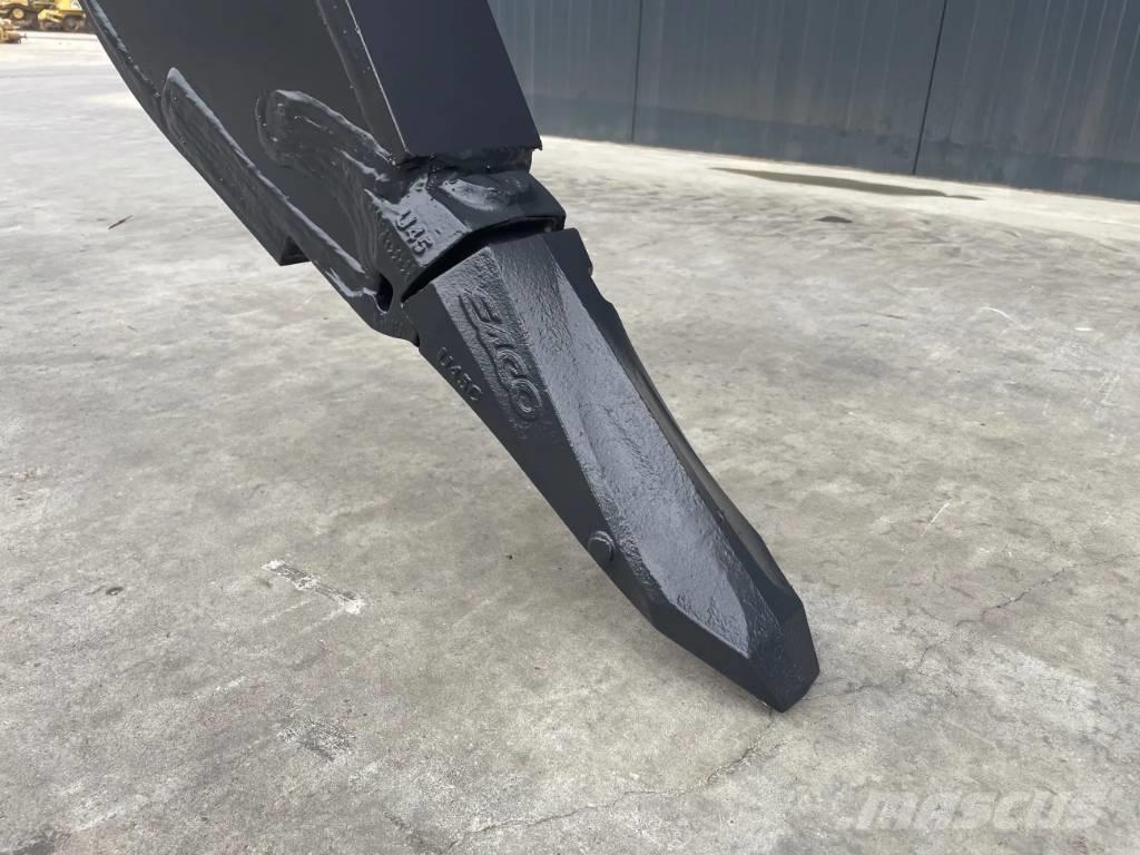  Smitma CW30 Scarifiers