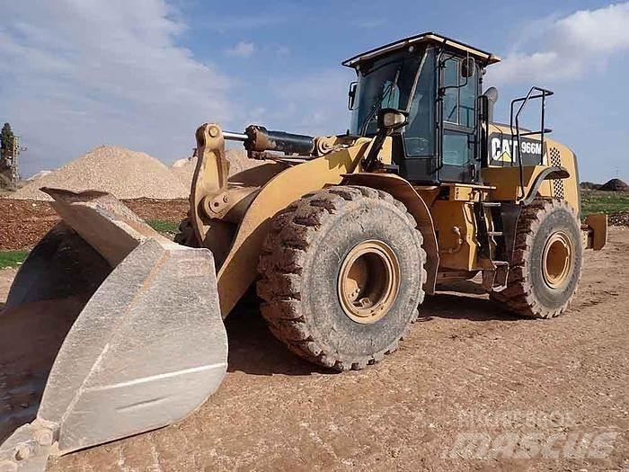 CAT 966M Wheel loaders