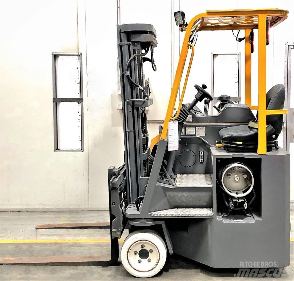 Combilift CB2500 Sideloaders