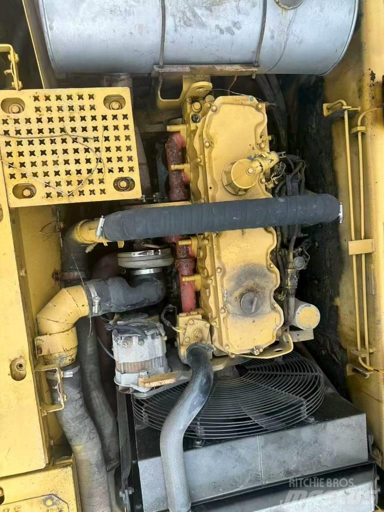 CAT 325 CL Crawler excavators