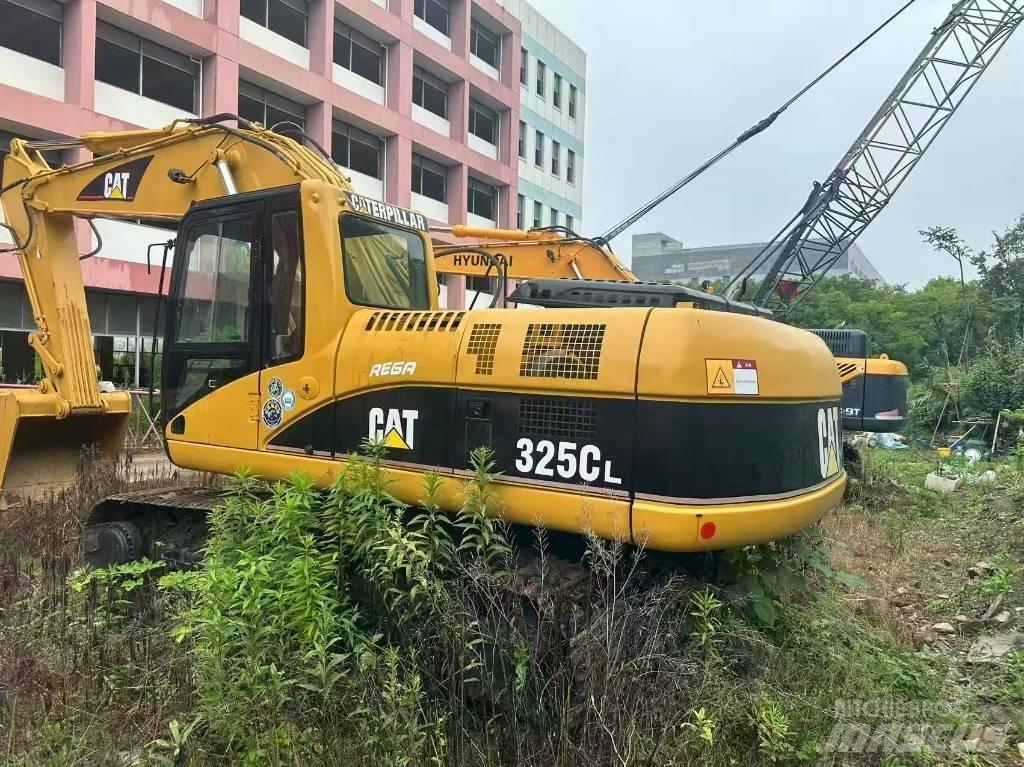 CAT 325 CL Crawler excavators