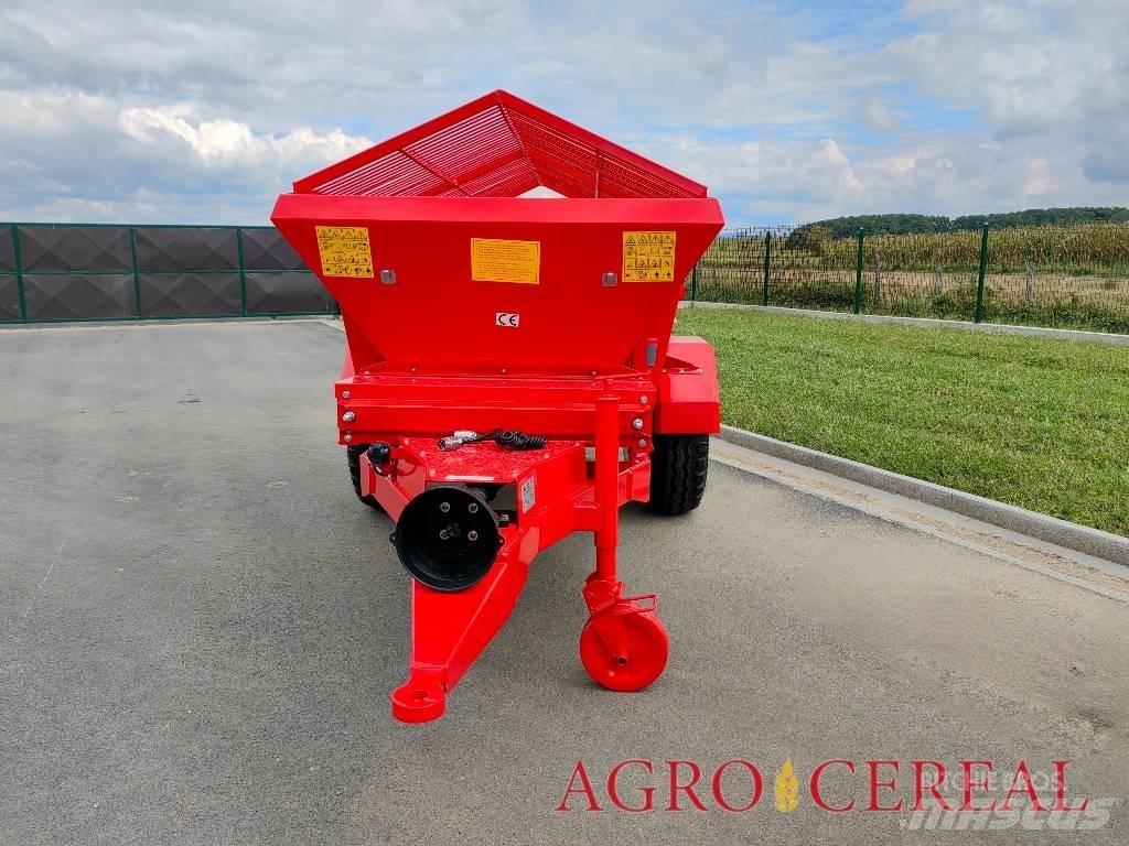 Lisicki PV-3 Manure spreaders