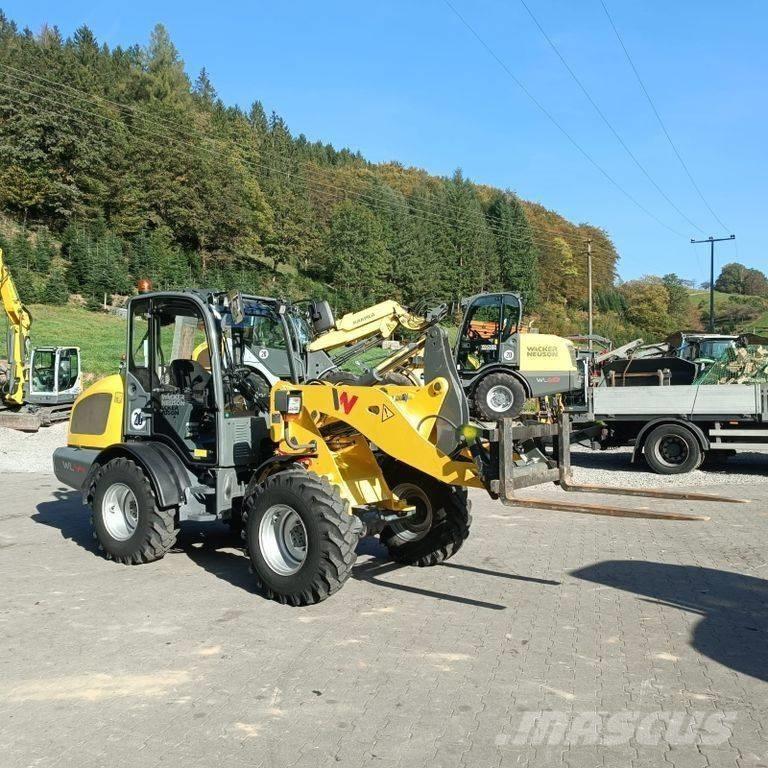 Wacker Neuson WL 44 Wheel loaders