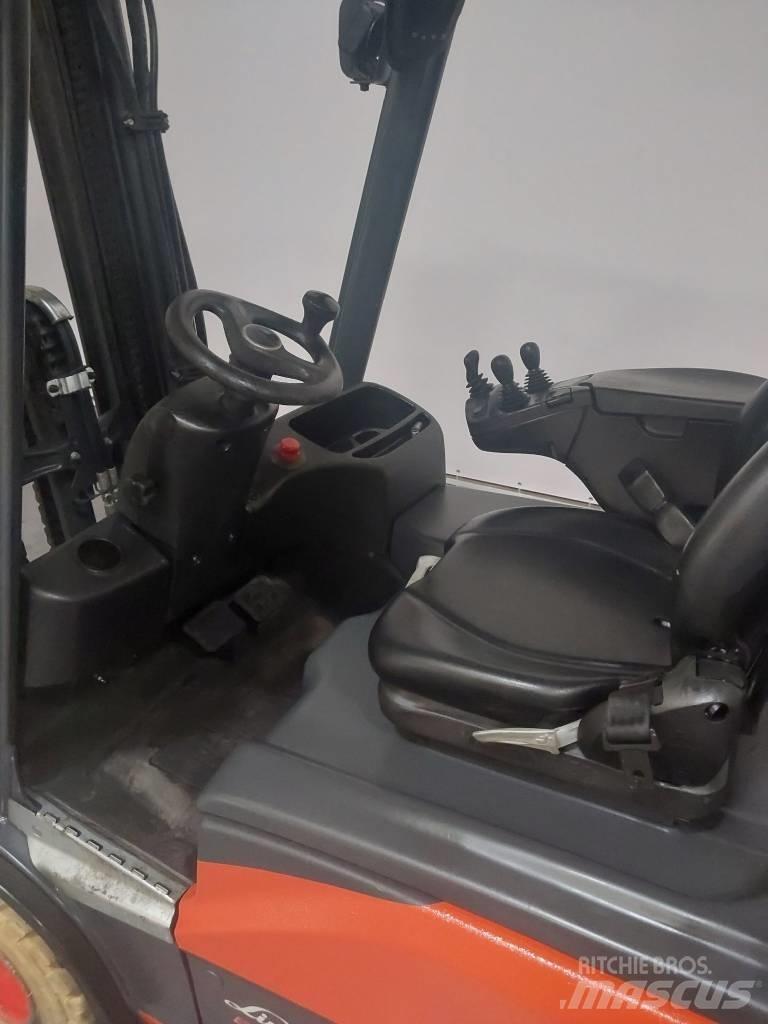 Linde E20L Electric forklift trucks