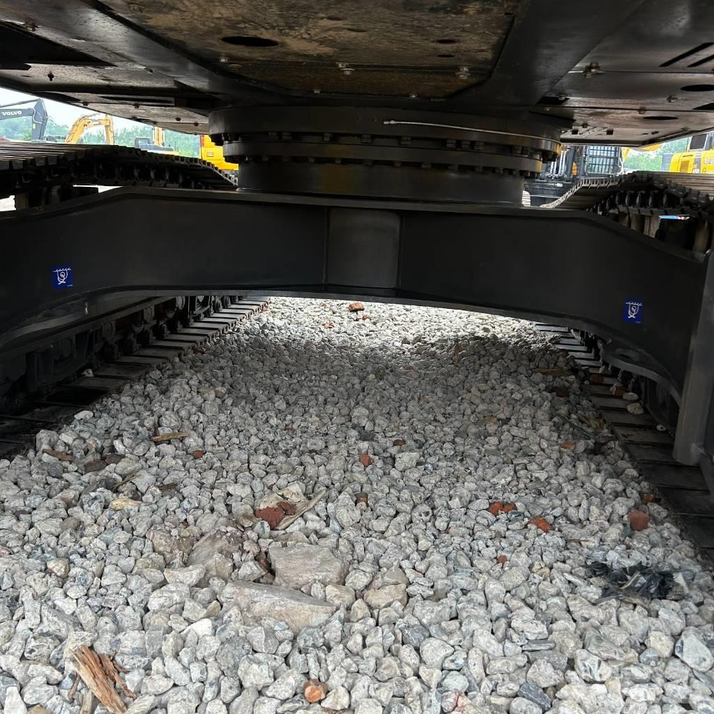 Volvo 290 Crawler excavators