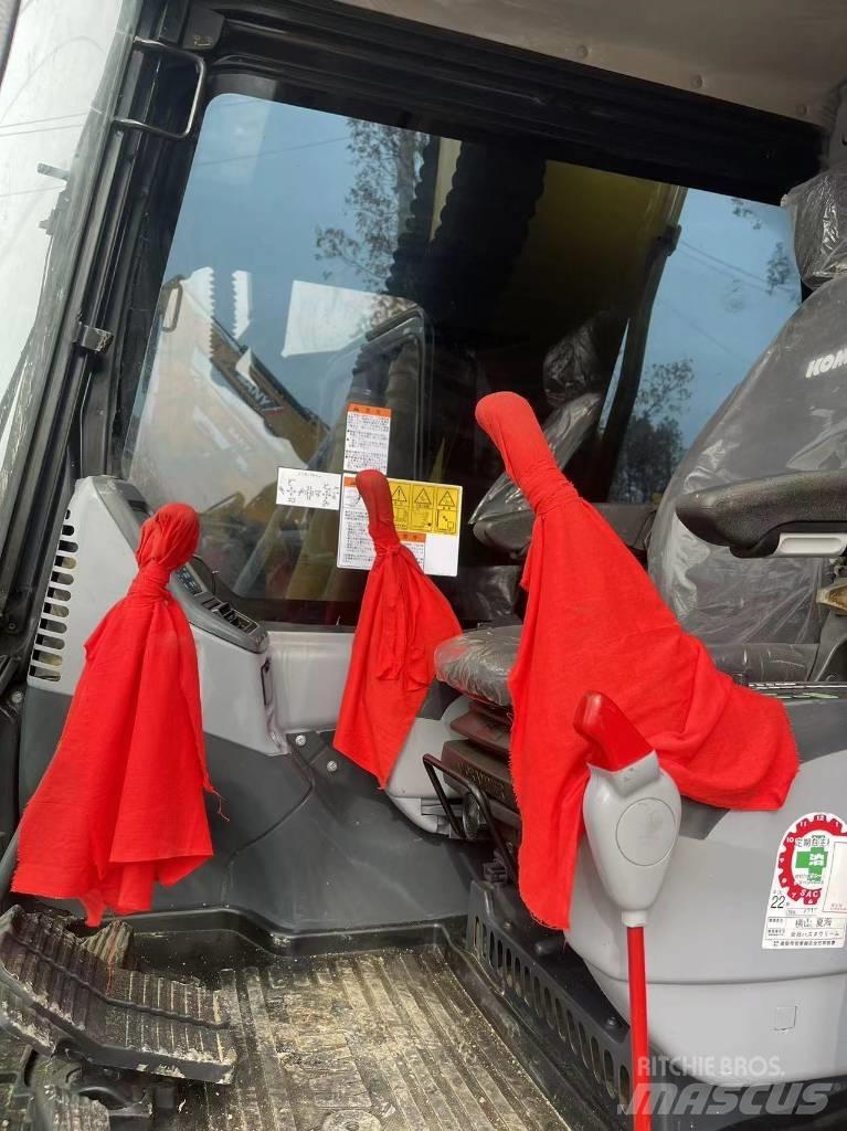 Komatsu PC 130-8 Midi excavators  7t - 12t