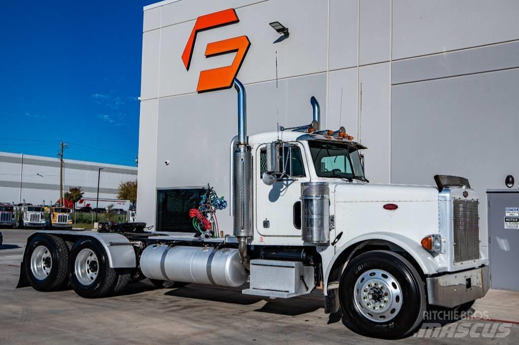 Peterbilt 379 Tractor Units