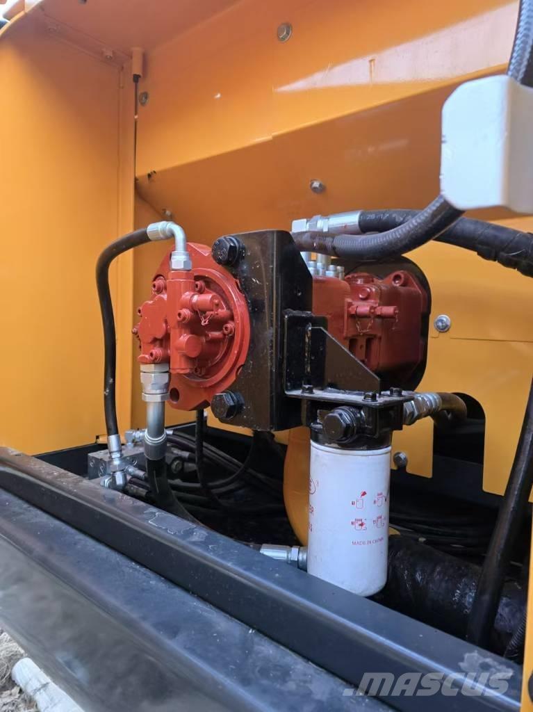 Hyundai R 220-9 S Crawler excavators