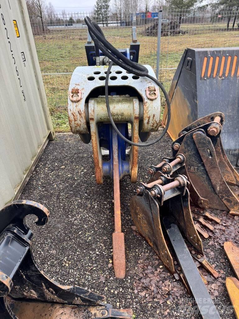 Xcentric Ripper X15 Scarifiers