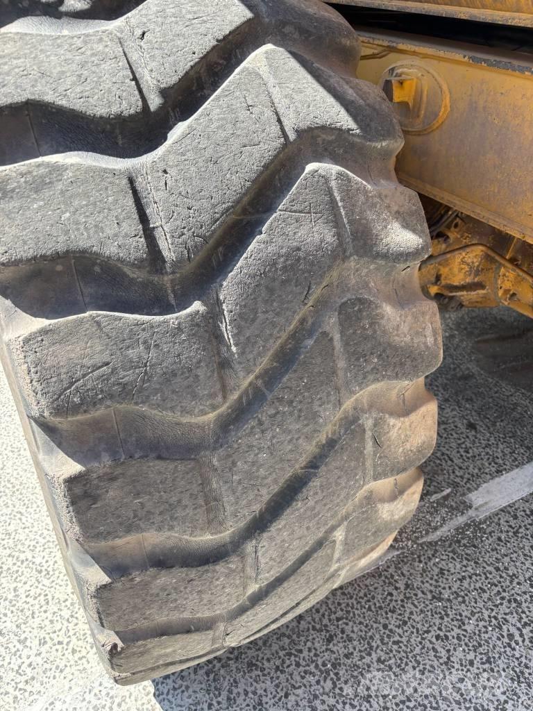 Bell B 30 E Articulated Dump Trucks (ADTs)