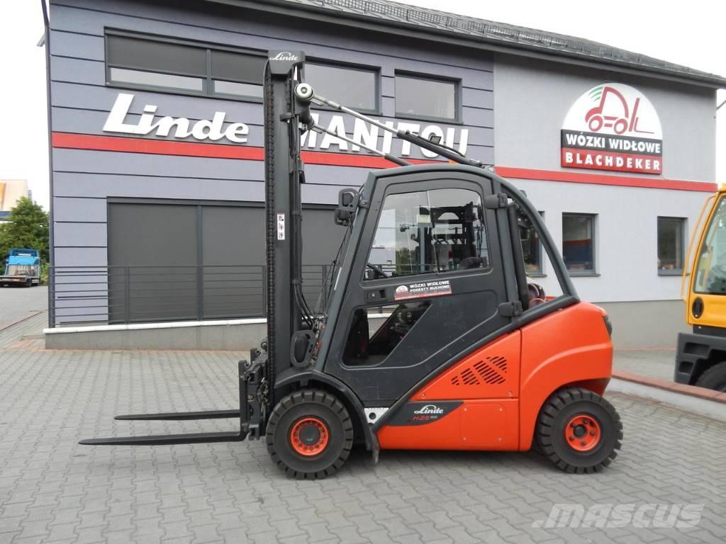 Linde H25T-02 LPG trucks