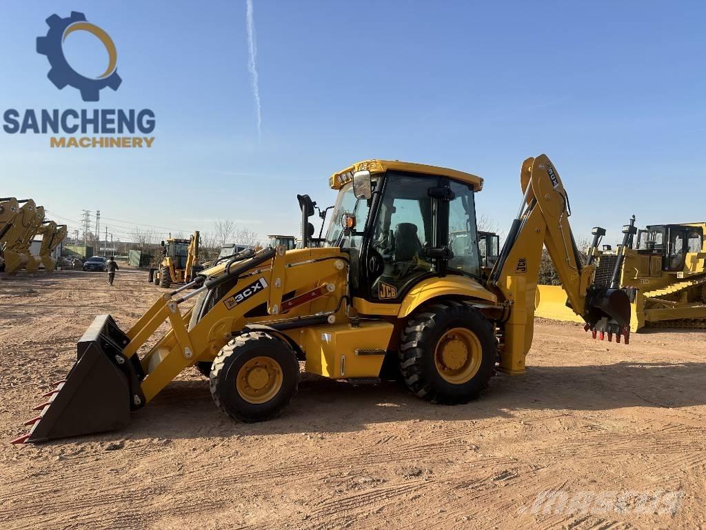 JCB 3 CX Backhoe loaders