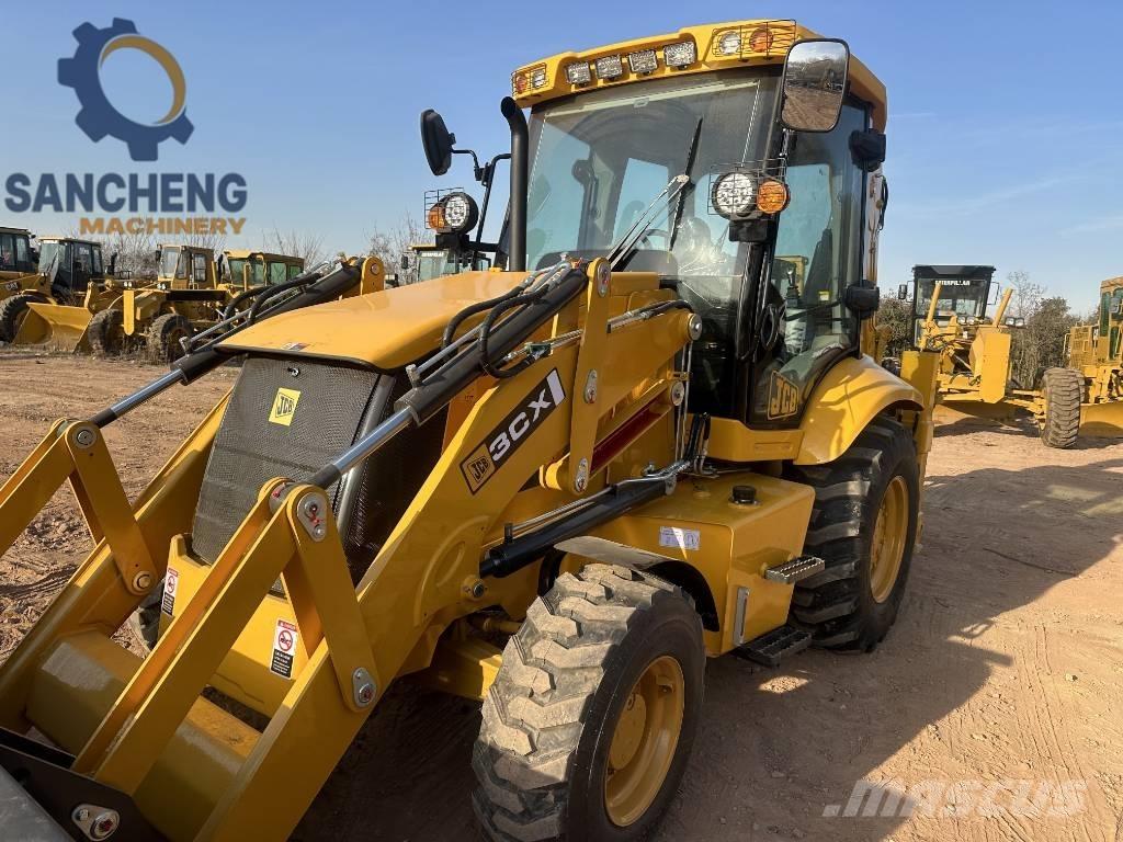 JCB 3 CX Backhoe loaders