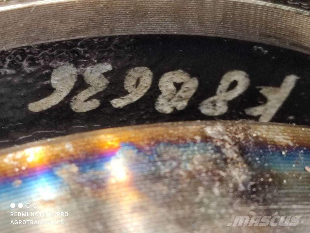 Genie GTH 2506 hub Axles