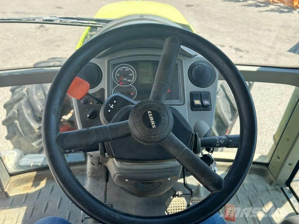 CLAAS Arion 610 C Tractors