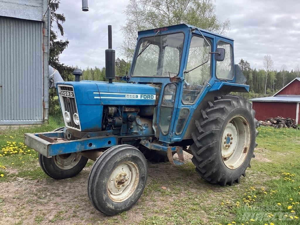 Fordson 6600 Tractors