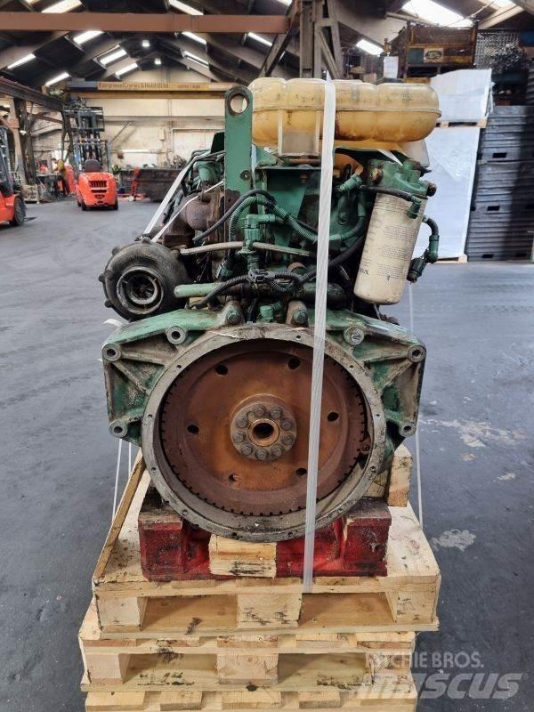 Volvo D6B Engines