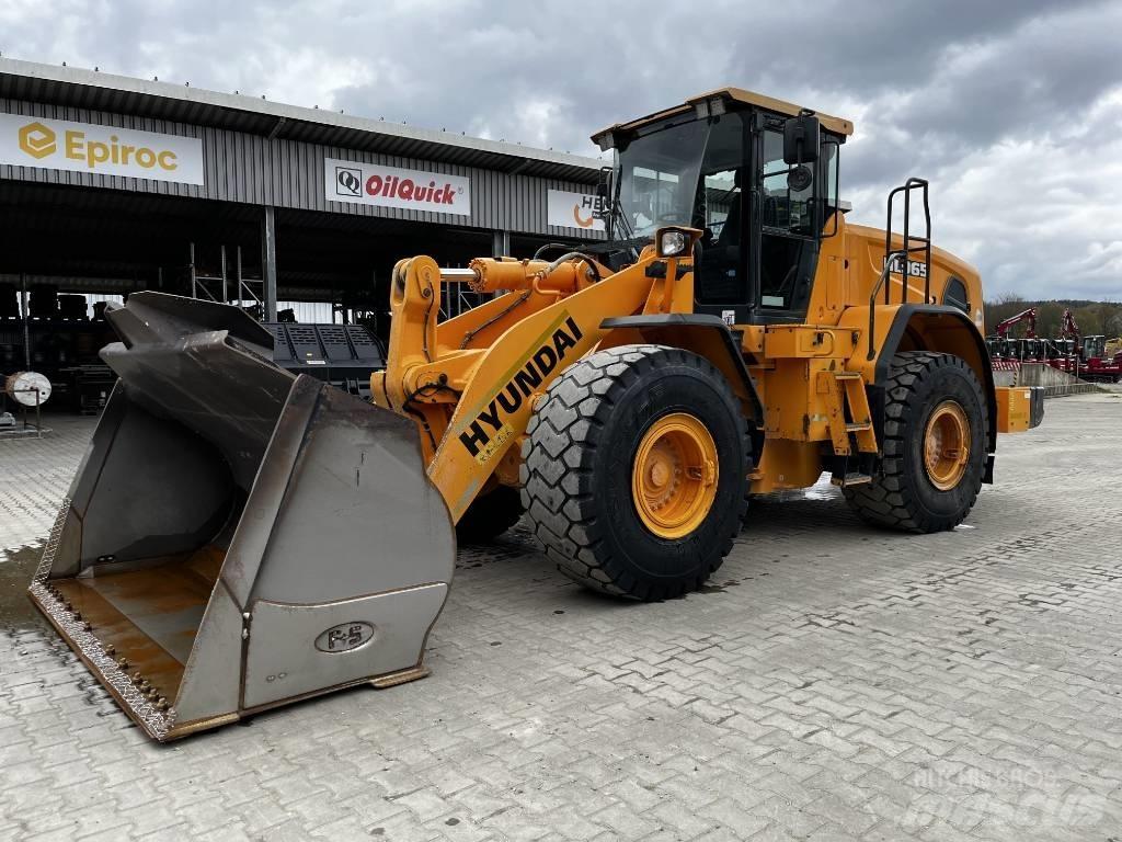 Hyundai HL 965 Wheel loaders