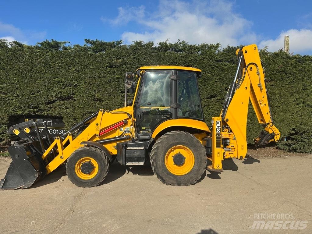 JCB 3 CX Backhoe loaders
