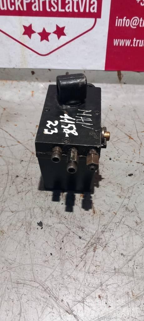 MAN TGL.    85417236133 Hydraulics